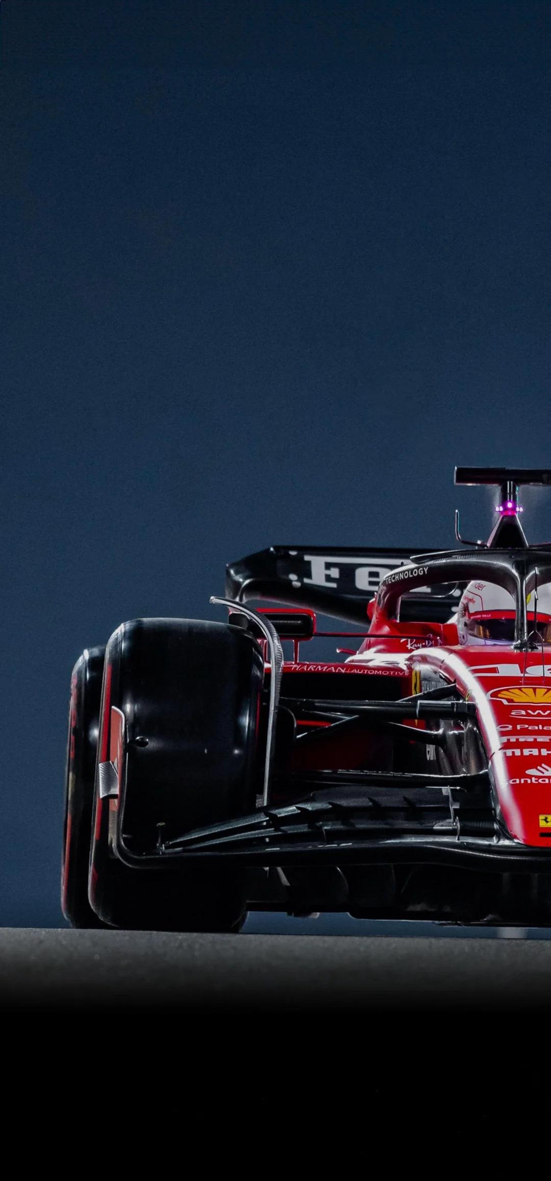 哈斯车队绝杀法拉利，汉密尔顿统治全场