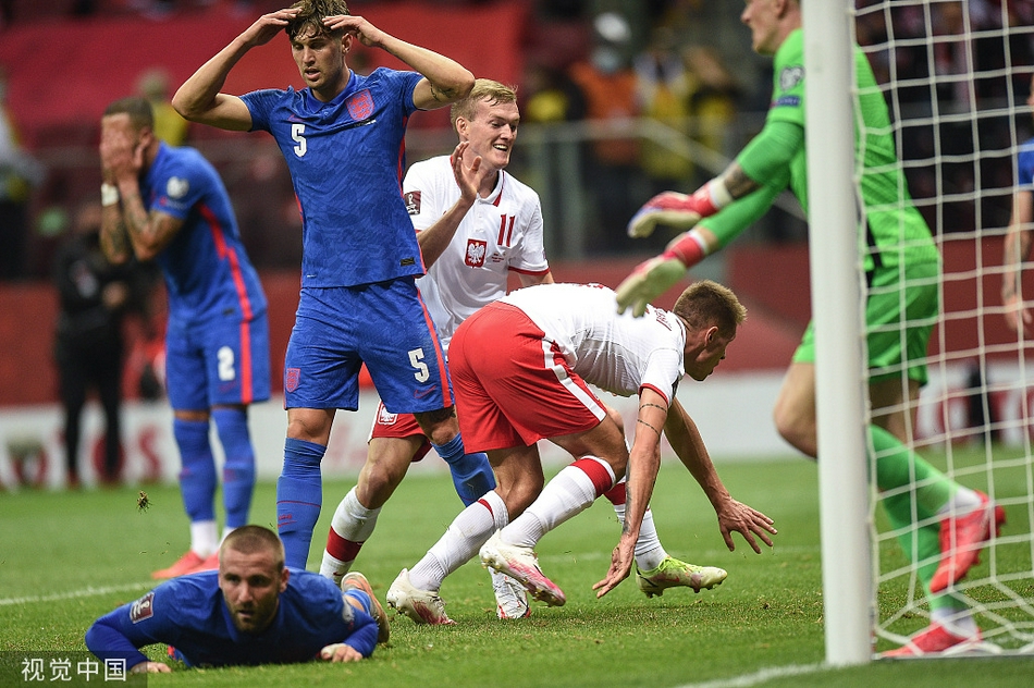 英格兰队碾压波兰队，许昕扛起全队