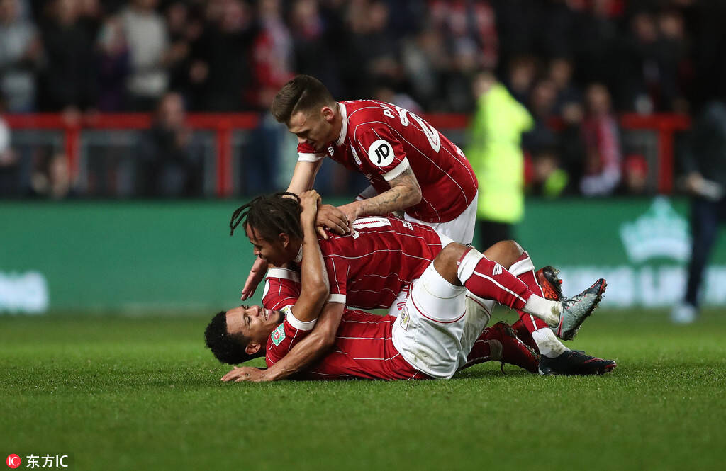 美国绝杀英格兰，伊布惊艳四座